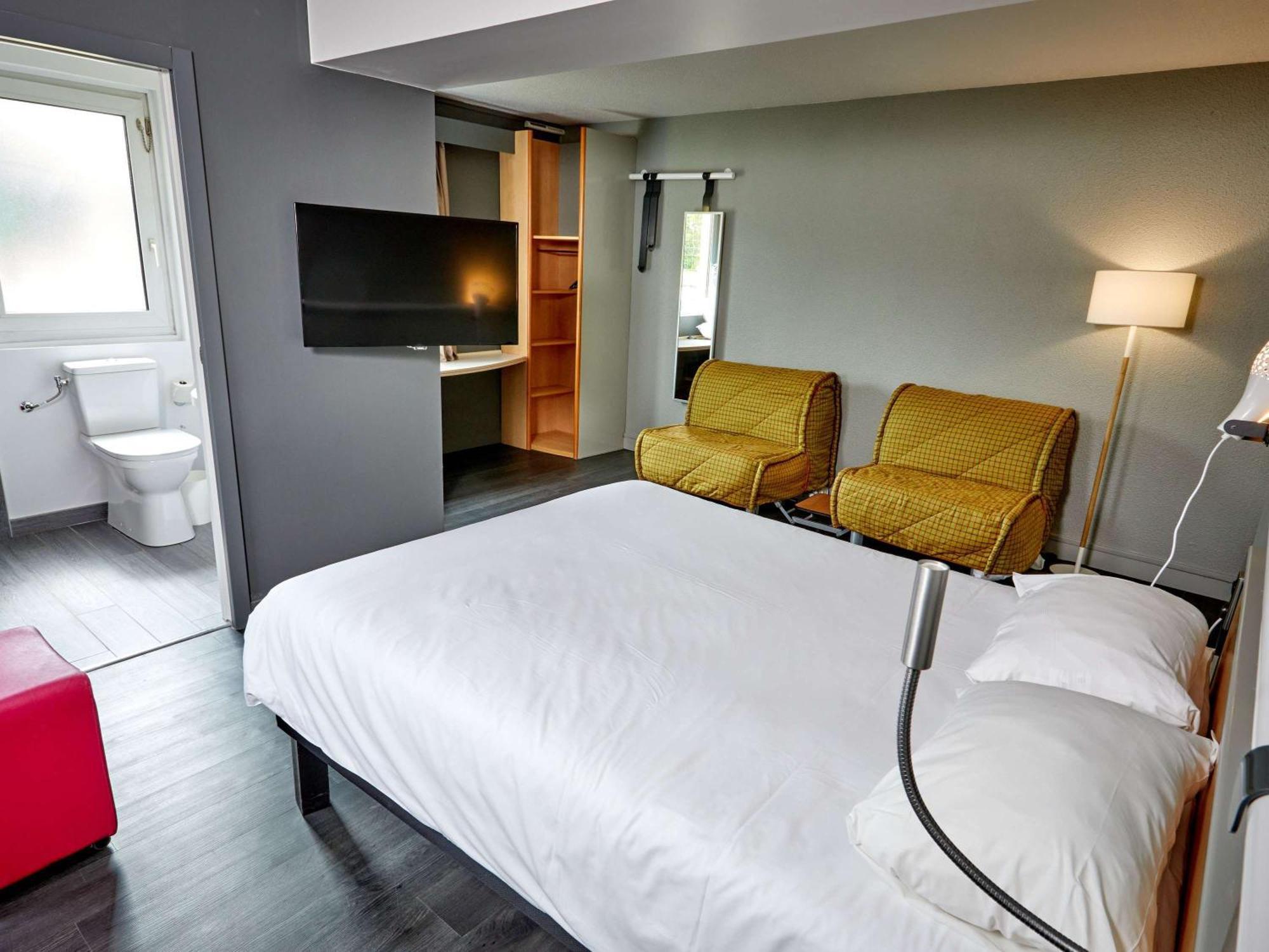 ホテル Ibis Auxerre Sud Venoy エクステリア 写真